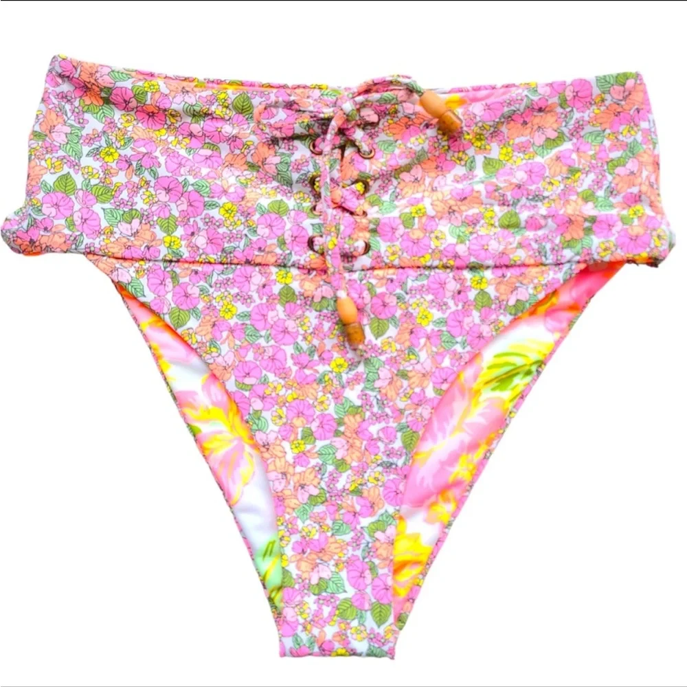Maaji Petite Pompom Applause High Rise reversible bikini bottom M - Picture 3 of 3